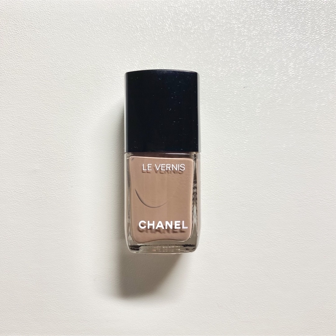 CHANEL(シャネル)のCHANEL シャネル ヴェルニ 505 particuliere ネイル コスメ/美容のネイル(マニキュア)の商品写真