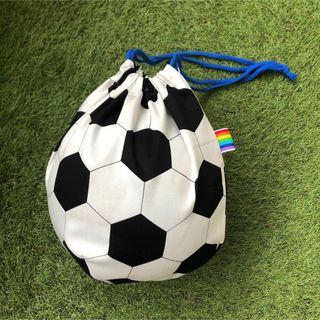 ボールみたいなサッカーボールケース⚽️巾着(外出用品)