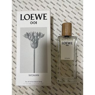 ロエベ(LOEWE)のオードゥパルファン　“ロエベ 001 ウーマン“LOEWE(香水(女性用))