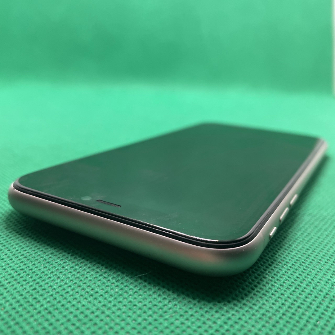 【格安美品】iPhone 11 128GB simフリー本体 584