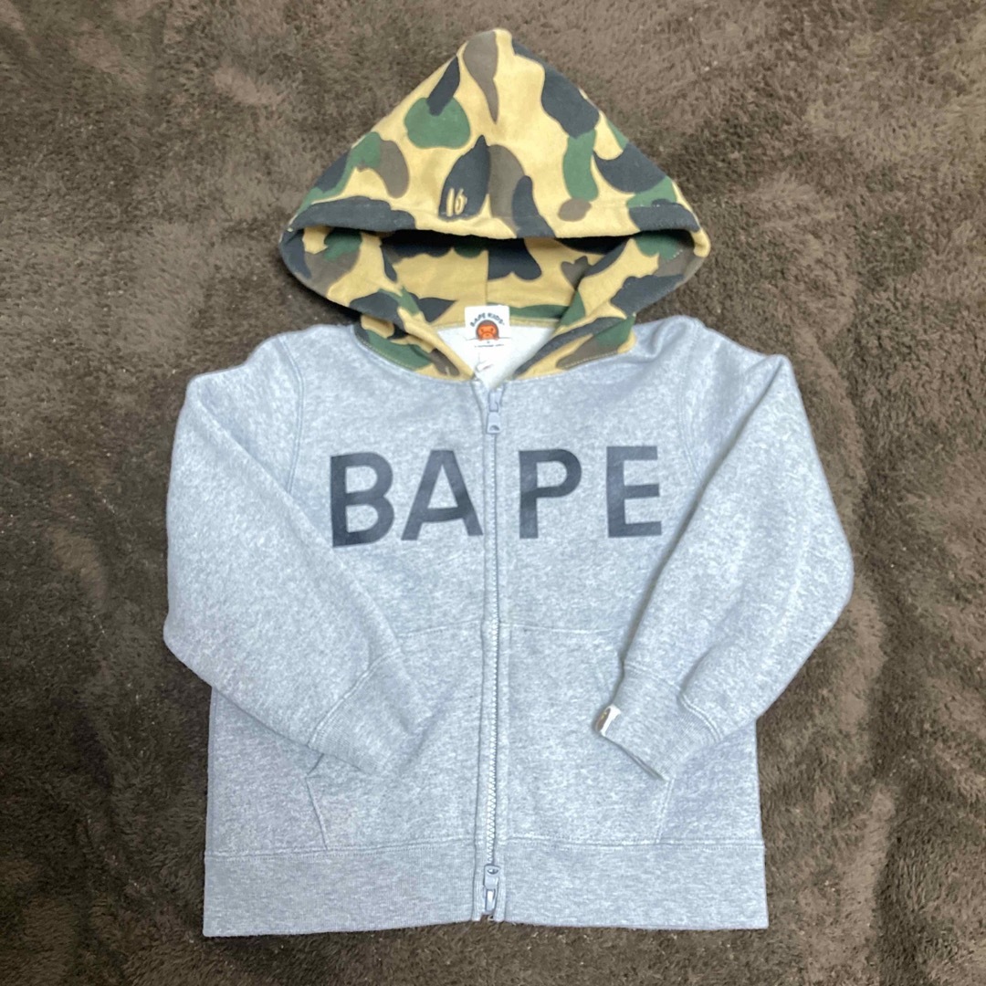 A BATHING APE(アベイシングエイプ)のBAPE kids ベイプ　エイプ　キッズ　パーカー キッズ/ベビー/マタニティのキッズ服男の子用(90cm~)(ジャケット/上着)の商品写真