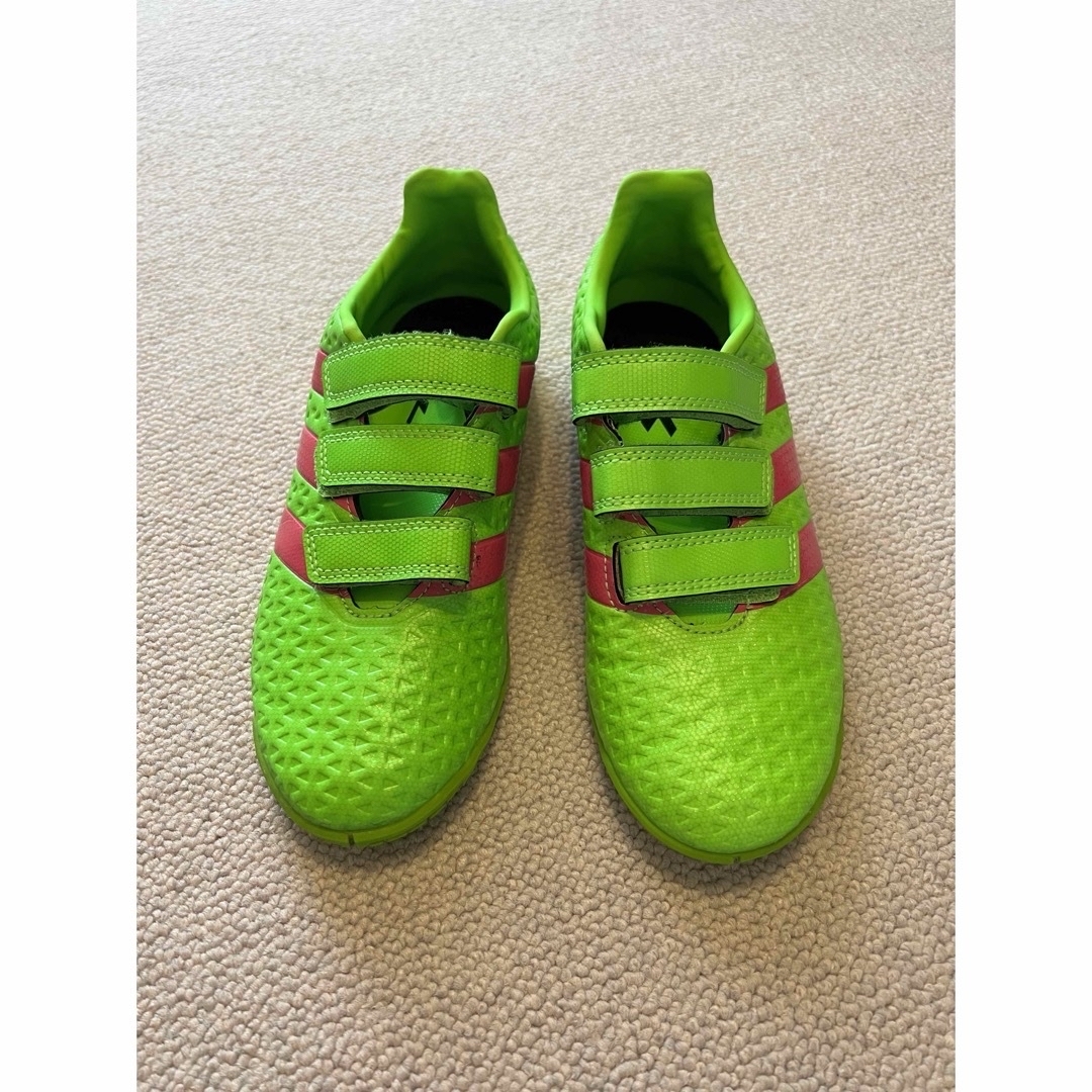 adidas(アディダス)のサッカーシューズ スポーツ/アウトドアのサッカー/フットサル(シューズ)の商品写真