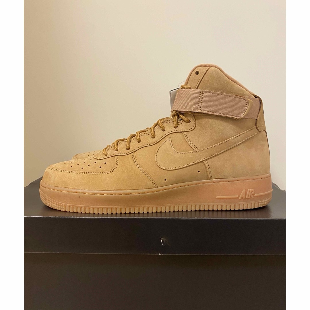 NIKE(ナイキ)の【完売品】NIKE AIR FORCE 1 HI '07 LV8 WB メンズの靴/シューズ(スニーカー)の商品写真