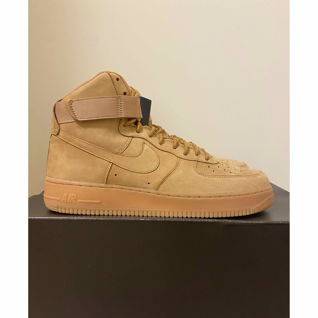 NIKE(ナイキ)の【完売品】NIKE AIR FORCE 1 HI '07 LV8 WB メンズの靴/シューズ(スニーカー)の商品写真