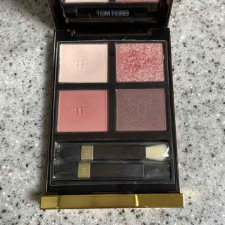 トムフォードビューティ(TOM FORD BEAUTY)のインソレントローズ　イマジネール　2点セット(アイシャドウ)