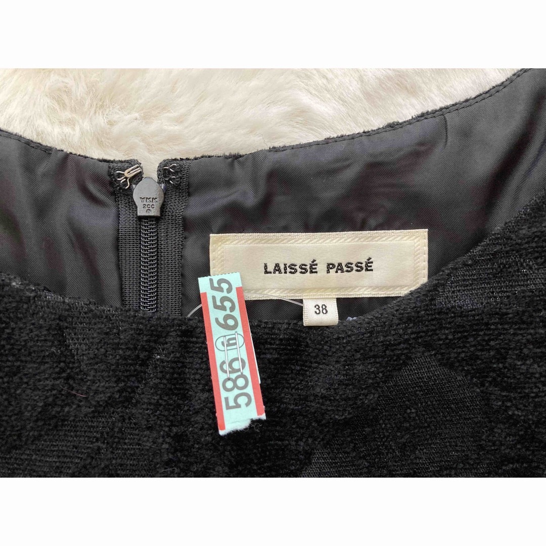 LAISSE PASSE(レッセパッセ)のLAISSE PASSEレッセパッセ ワンピース ジャガードフラワー ブラック黒 レディースのワンピース(ひざ丈ワンピース)の商品写真