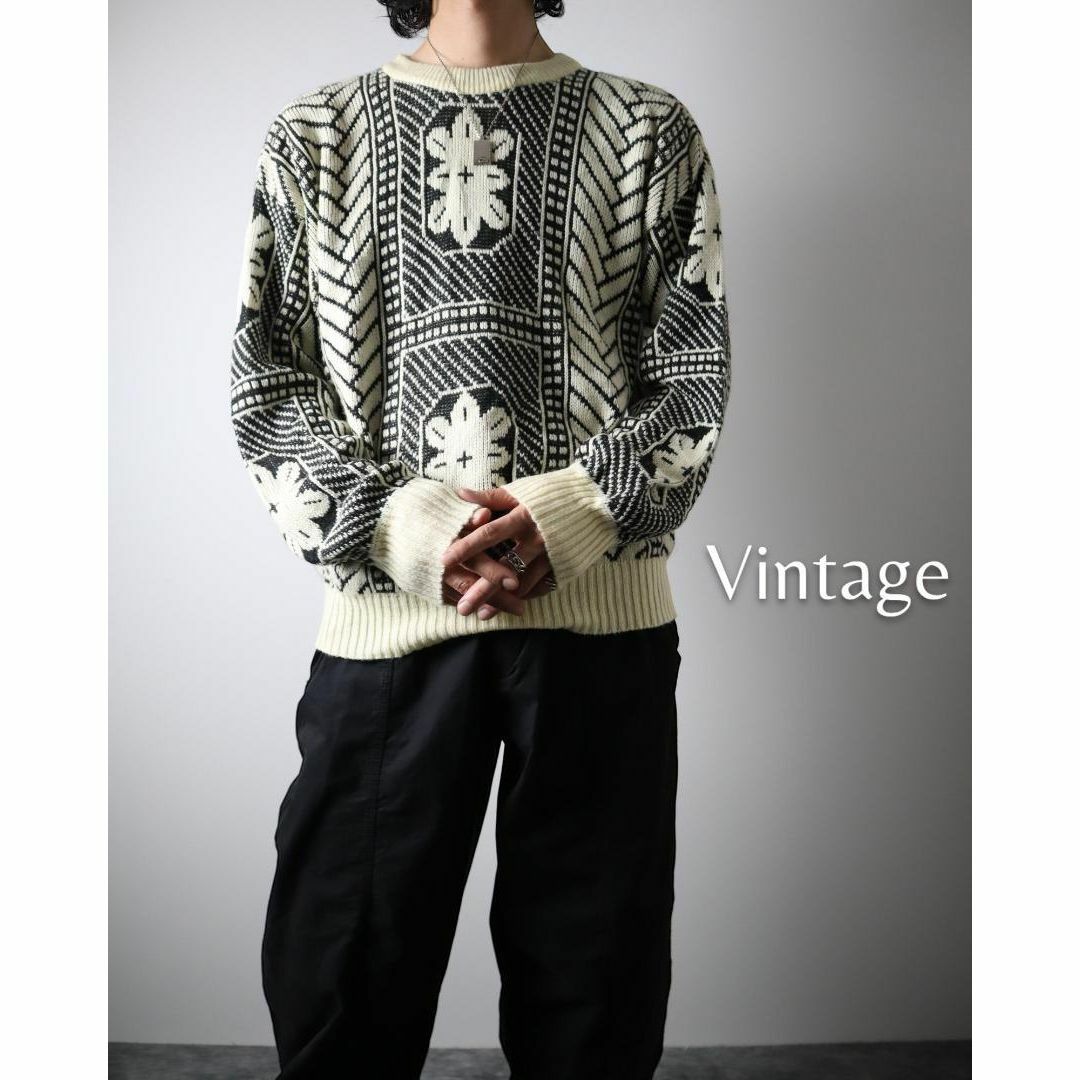 arieニット✿【vintage】アラベスク調 幾何学 総柄 バイカラー ニット セーター 白黒
