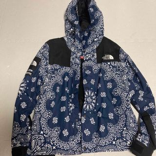 かなり暖かいので年中使えますSupreme north face bandana ラグ