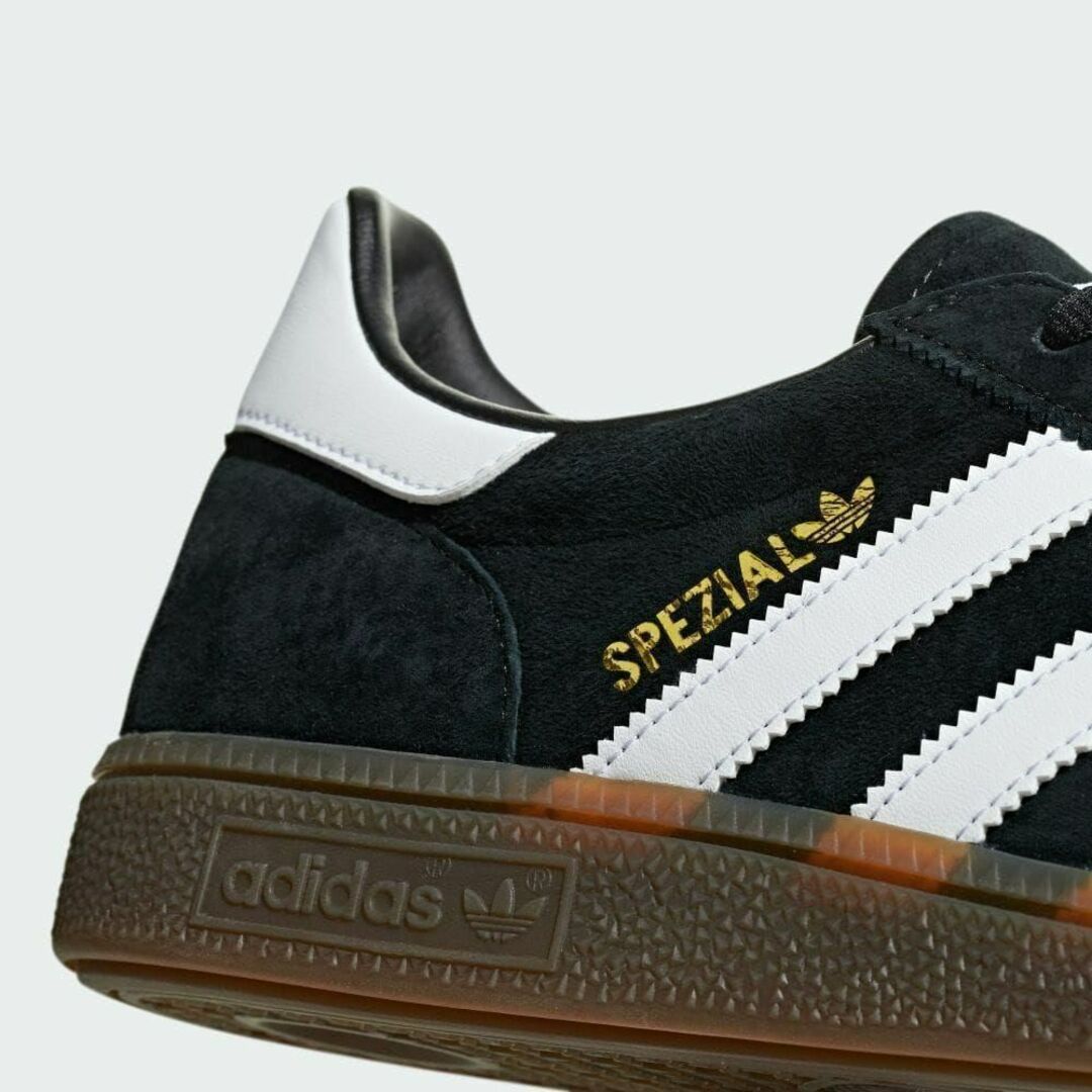 adidas(アディダス)のHANDBALL SPEZIAL SHOES CORE BLACK 27.5 メンズの靴/シューズ(スニーカー)の商品写真