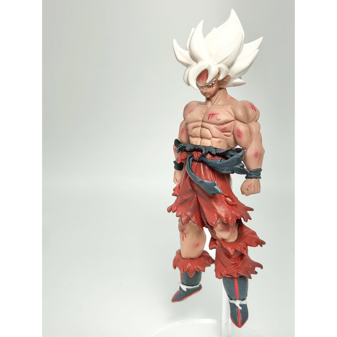 ドラゴンボール(ドラゴンボール)のリペイント 改造 浮いてる盤 DG 悟空 フィギュア HG ドラカプ  エンタメ/ホビーのおもちゃ/ぬいぐるみ(キャラクターグッズ)の商品写真