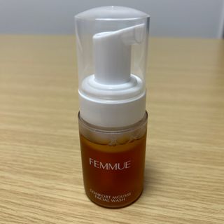 ファミュ(FEMMUE)の【新品】ファミュ コンフォートムースウォッシュ30ml(洗顔料)