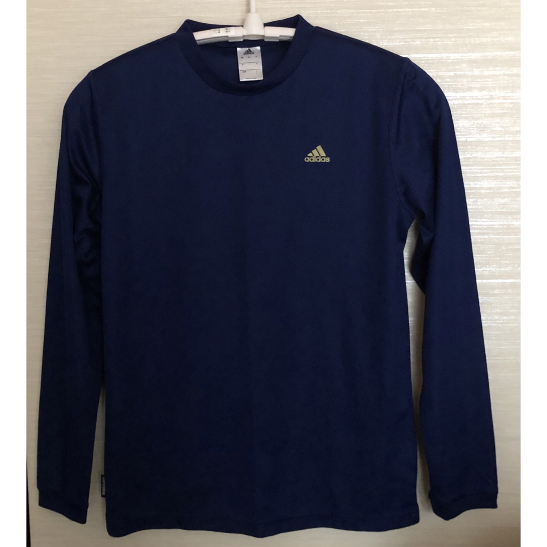 adidas(アディダス)のadidasアディダス ポリエステル長袖Tシャツ メンズのトップス(Tシャツ/カットソー(七分/長袖))の商品写真