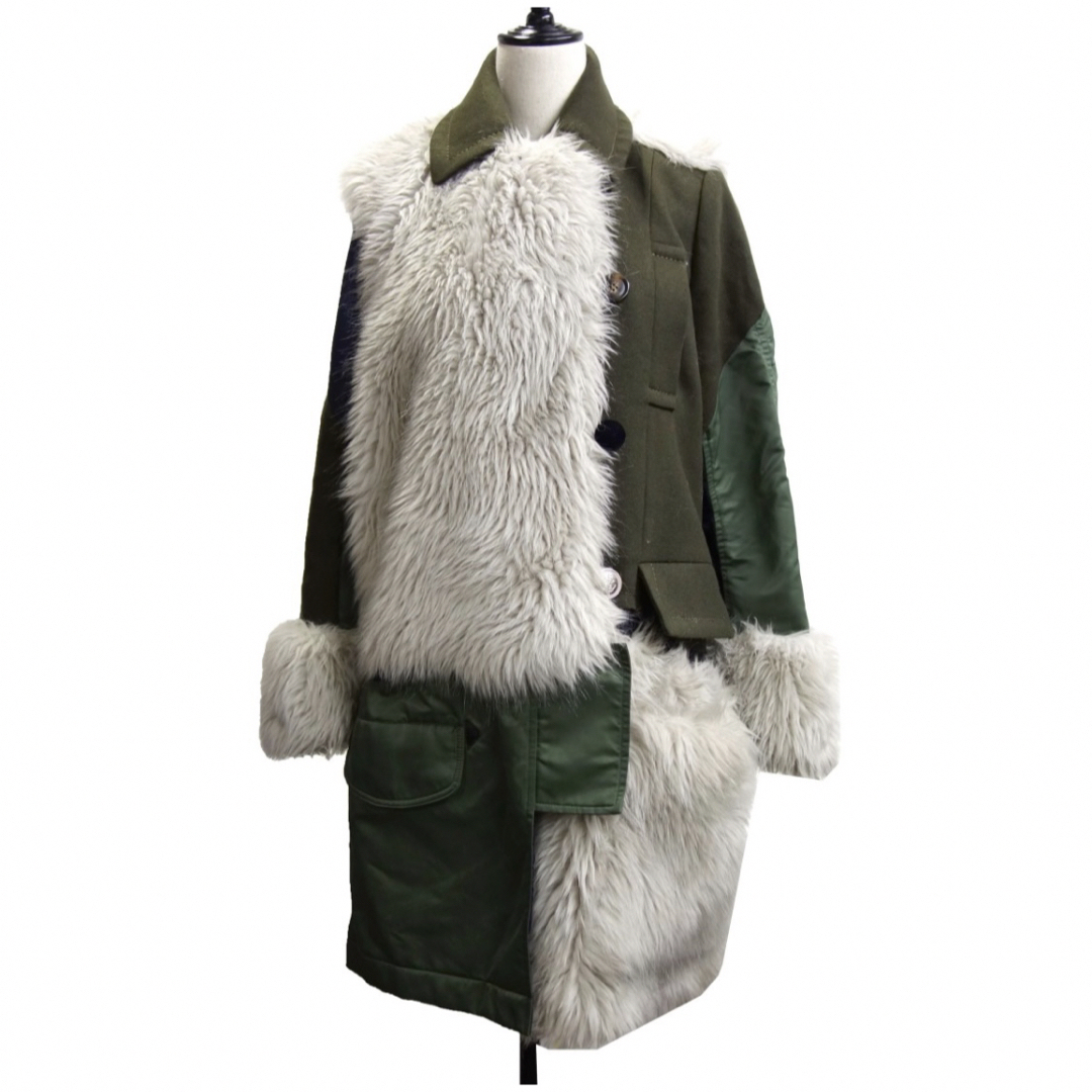 sacai(サカイ)のsacai フェイクファー ミリタリーコート　ラルクtetsuya 着用 レディースのジャケット/アウター(毛皮/ファーコート)の商品写真