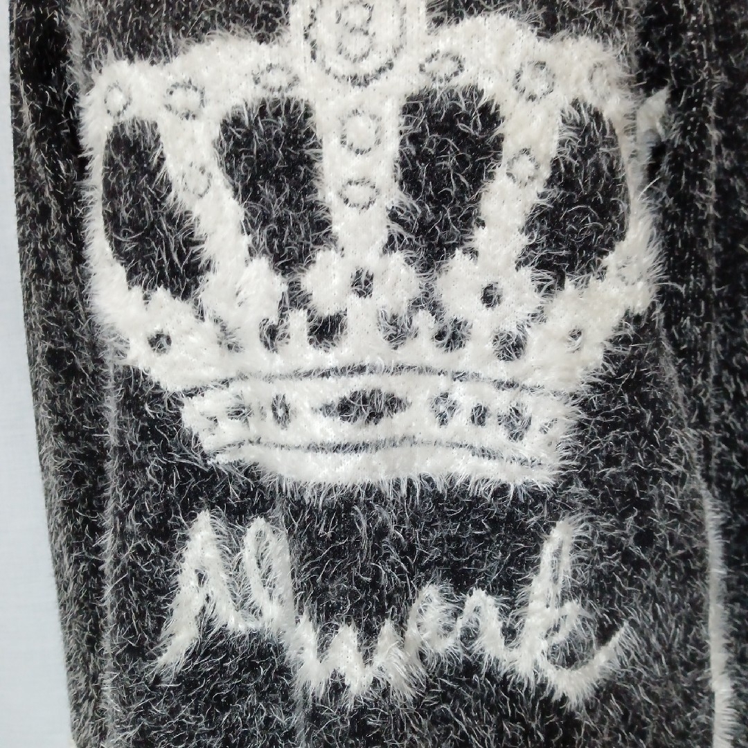 新品 レディース ニット セーター Aライン チュニック 王冠 ノーブランド レディースのトップス(ニット/セーター)の商品写真
