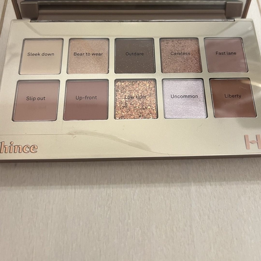 hince(ヒンス)のhince パレットアイシャドウ コスメ/美容のベースメイク/化粧品(アイシャドウ)の商品写真