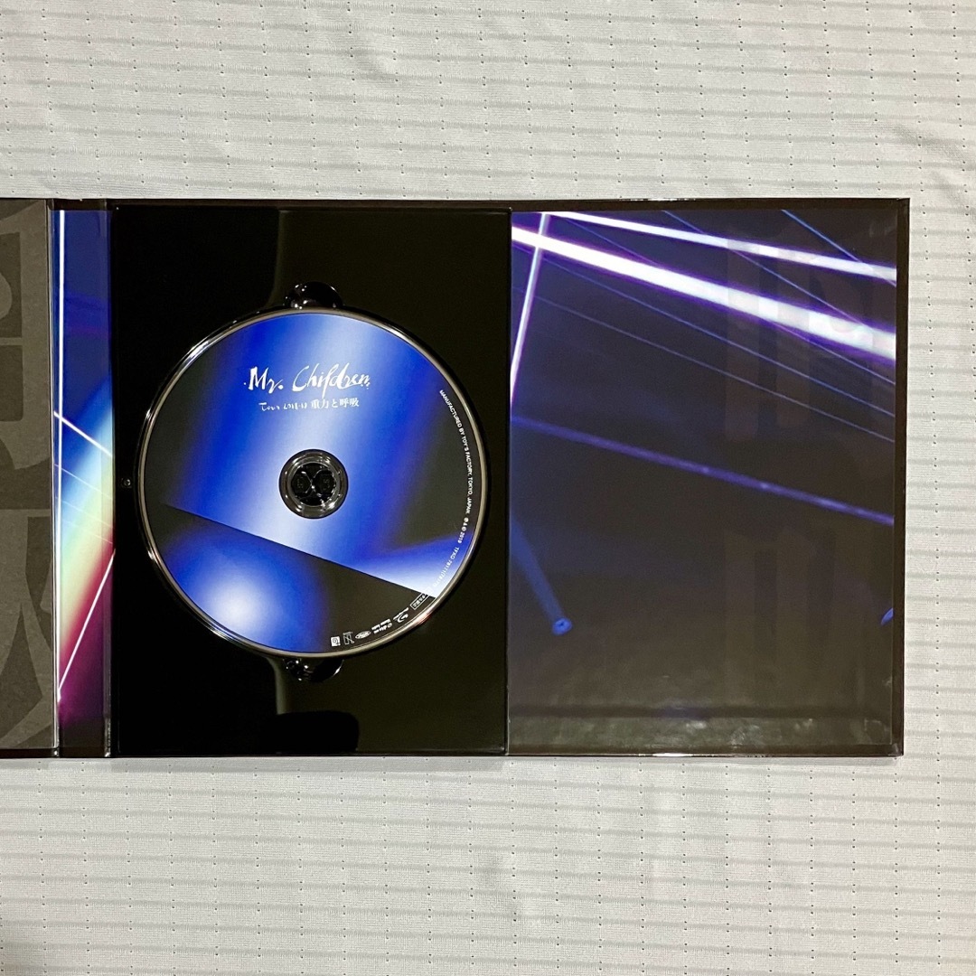 Mr.Children Tour 2018-19 重力と呼吸／Blu-ray エンタメ/ホビーのDVD/ブルーレイ(ミュージック)の商品写真