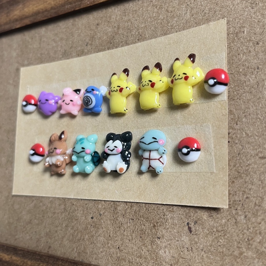 ポケモン(ポケモン)の3dネイルパーツ オーダー【ゆるかわポケモン　寝そべりポケモン　痛ネイル】 コスメ/美容のネイル(デコパーツ)の商品写真