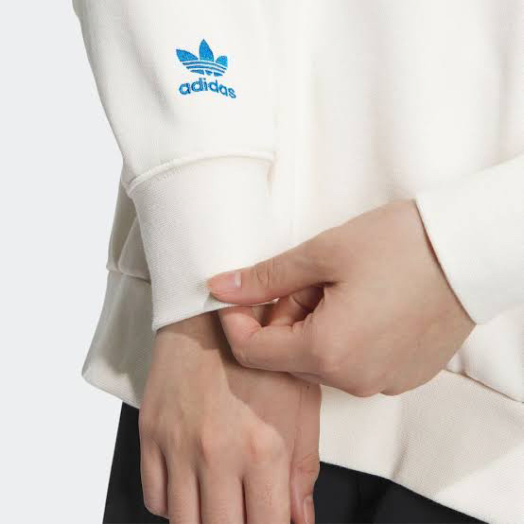 adidas(アディダス)のadidas バレンタインデー クルーネックスウエット♡ レディースのトップス(トレーナー/スウェット)の商品写真