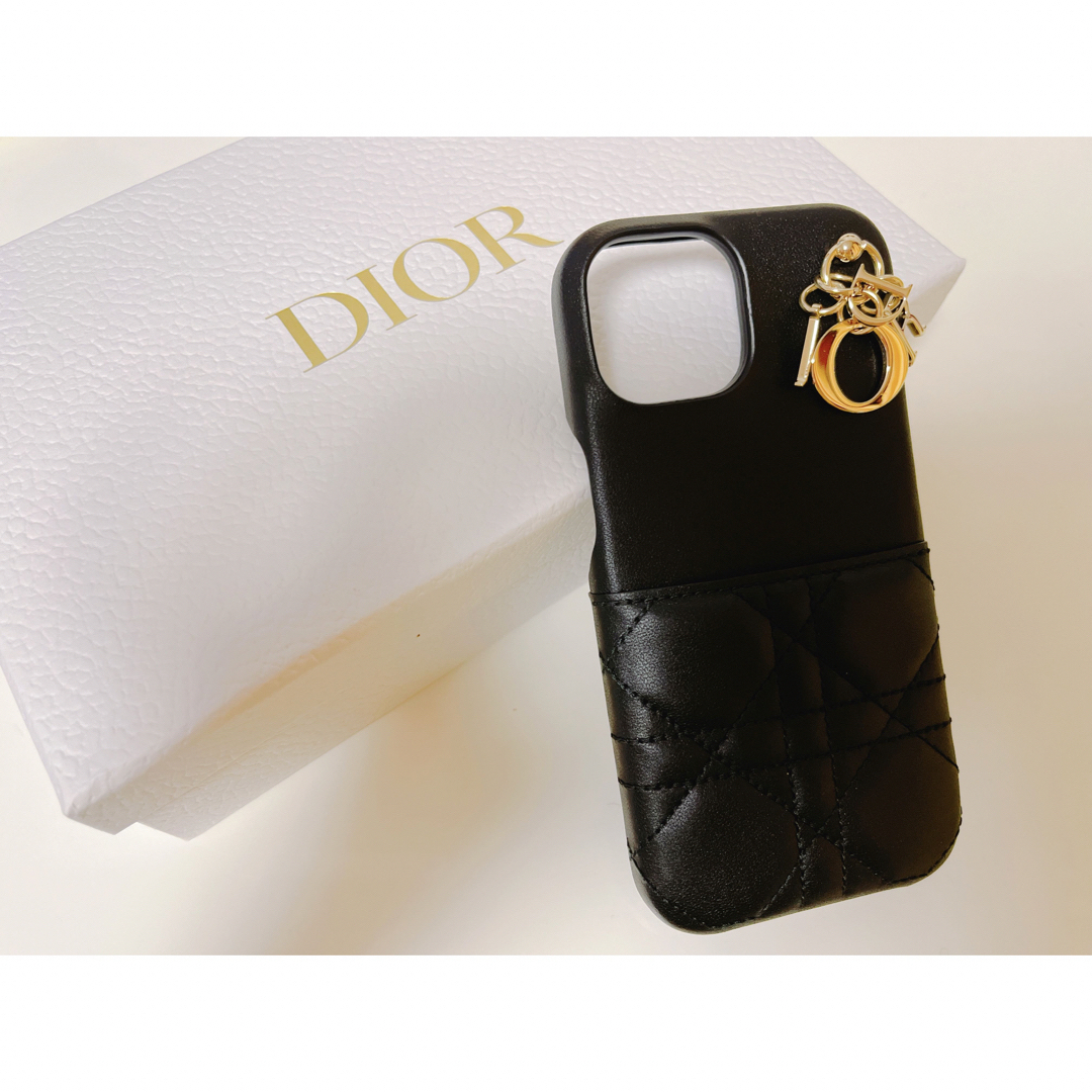 Christian Dior(クリスチャンディオール)のDIOR ディオール　iPhoneケース　iPhone15 スマホ/家電/カメラのスマホアクセサリー(iPhoneケース)の商品写真