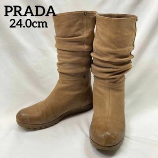 プラダ(PRADA)の美品　プラダ　レザーブーツ　ロゴプレート　24cm ブラウン　本革　希少　ミドル(ブーツ)