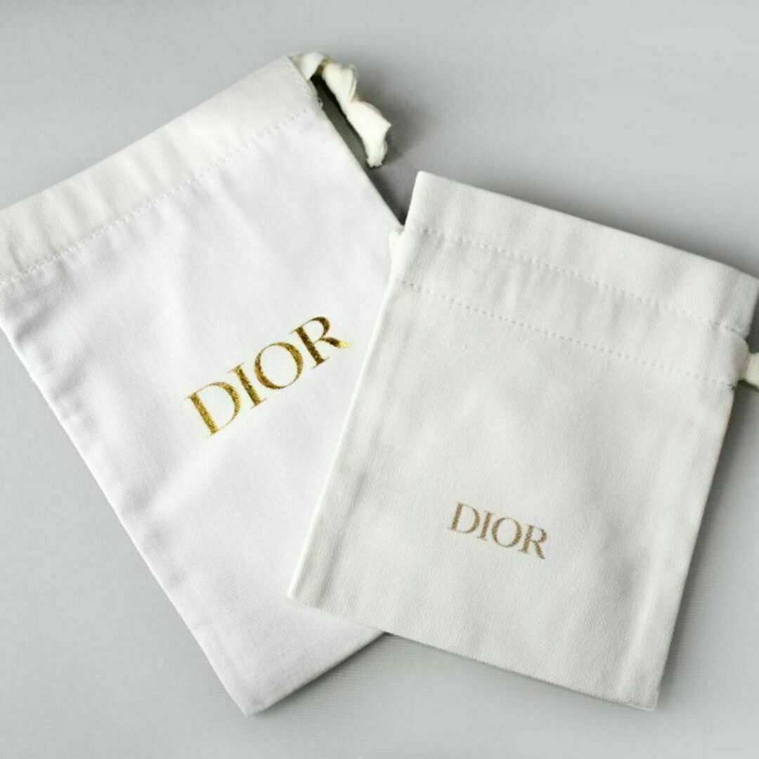 Dior(ディオール)の2drp11sm 新品未使用本物 Dior ディオール 非売品巾着　セット レディースのファッション小物(ポーチ)の商品写真