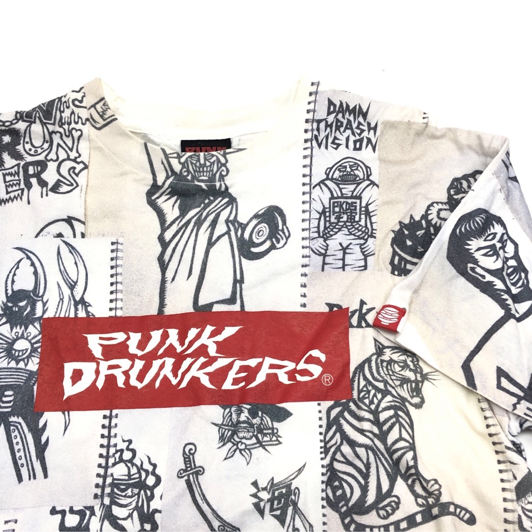 PUNK DRUNKERS(パンクドランカーズ)のPUNK DRUNKERS《パンクドランカーズ》Tシャツ / MEDIUM メンズのトップス(Tシャツ/カットソー(半袖/袖なし))の商品写真