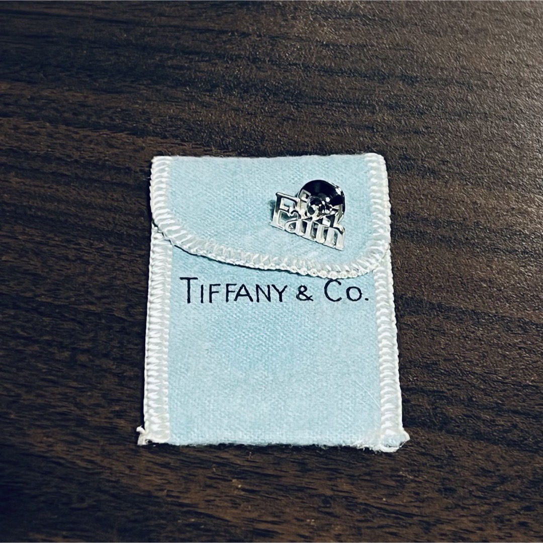Tiffany & Co.(ティファニー)のVINTAGE TIFFANYヴィンテージ ティファニー Faith ピンバッジ メンズのアクセサリー(その他)の商品写真
