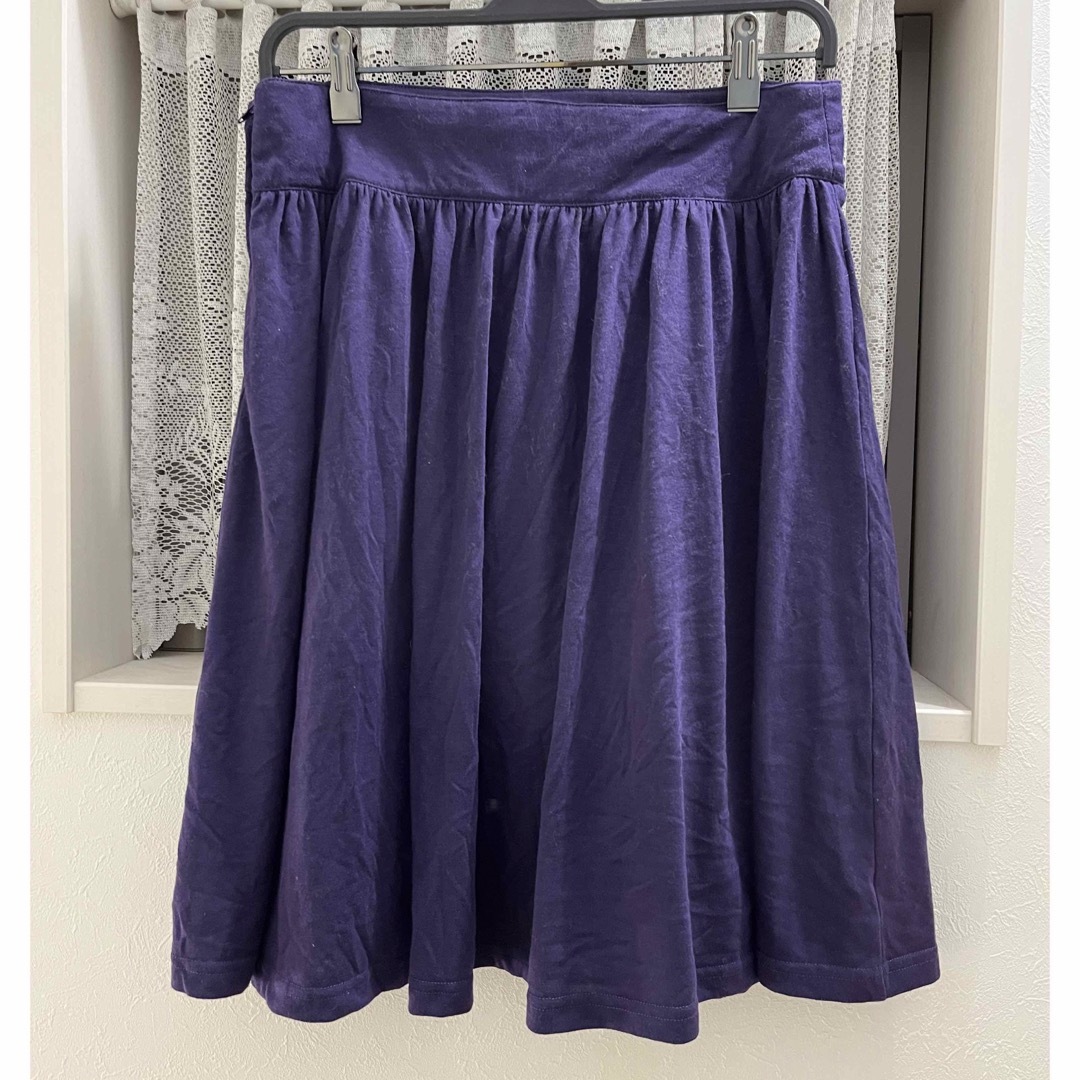 【最終】70 ジャージー素材　フレアスカート　パープル レディースのスカート(ひざ丈スカート)の商品写真