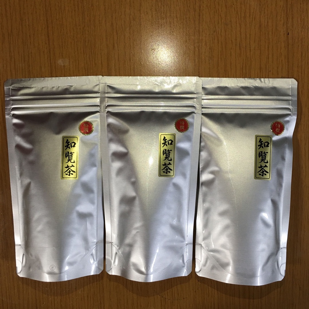 特選 知覧茶 700g 大容量 緑茶 食品/飲料/酒の飲料(茶)の商品写真