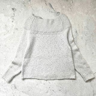 ニジュウサンク(23区)の【23区】美品 38サイズ アルパカ混 ウール スラブ ニット シルバー 白(ニット/セーター)