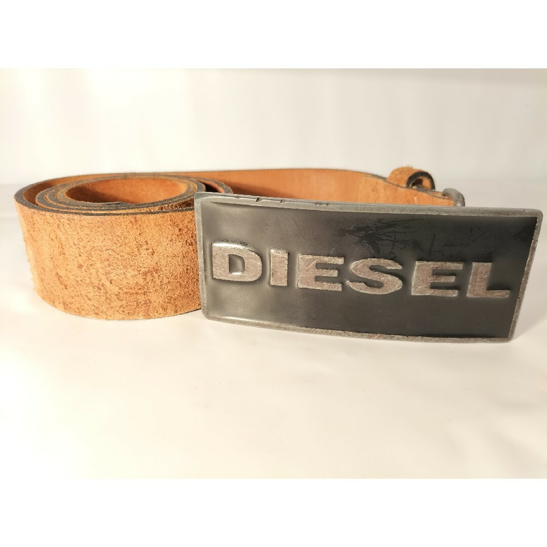 【美品】DIESEL　高級レザーベルト　イタリアンレザー/真鍮　正規品　美ロゴ入 | フリマアプリ ラクマ