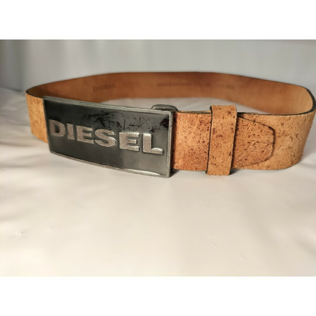 【美品】DIESEL　高級レザーベルト　イタリアンレザー/真鍮　正規品　美ロゴ入