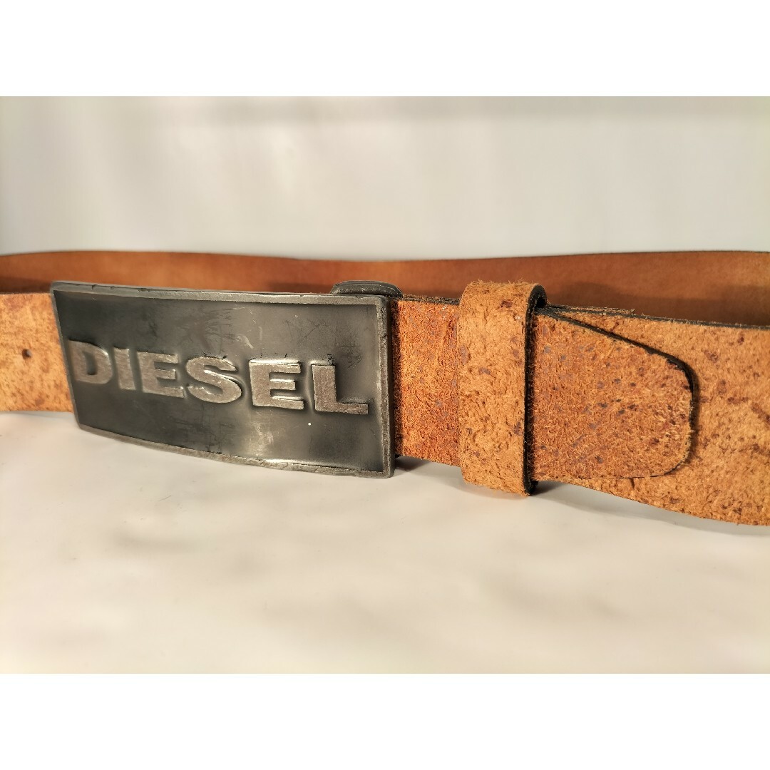 【美品】DIESEL　高級レザーベルト　イタリアンレザー/真鍮　正規品　美ロゴ入