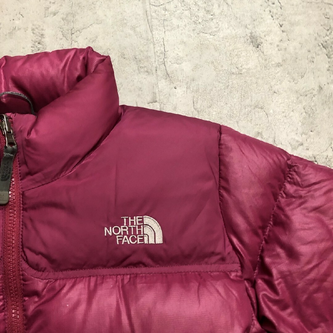 THE NORTH FACE(ザノースフェイス)のザノースフェイス　ダウンジャケット　ピンク　レディースL　700フィル　ヌプシ レディースのジャケット/アウター(ダウンジャケット)の商品写真