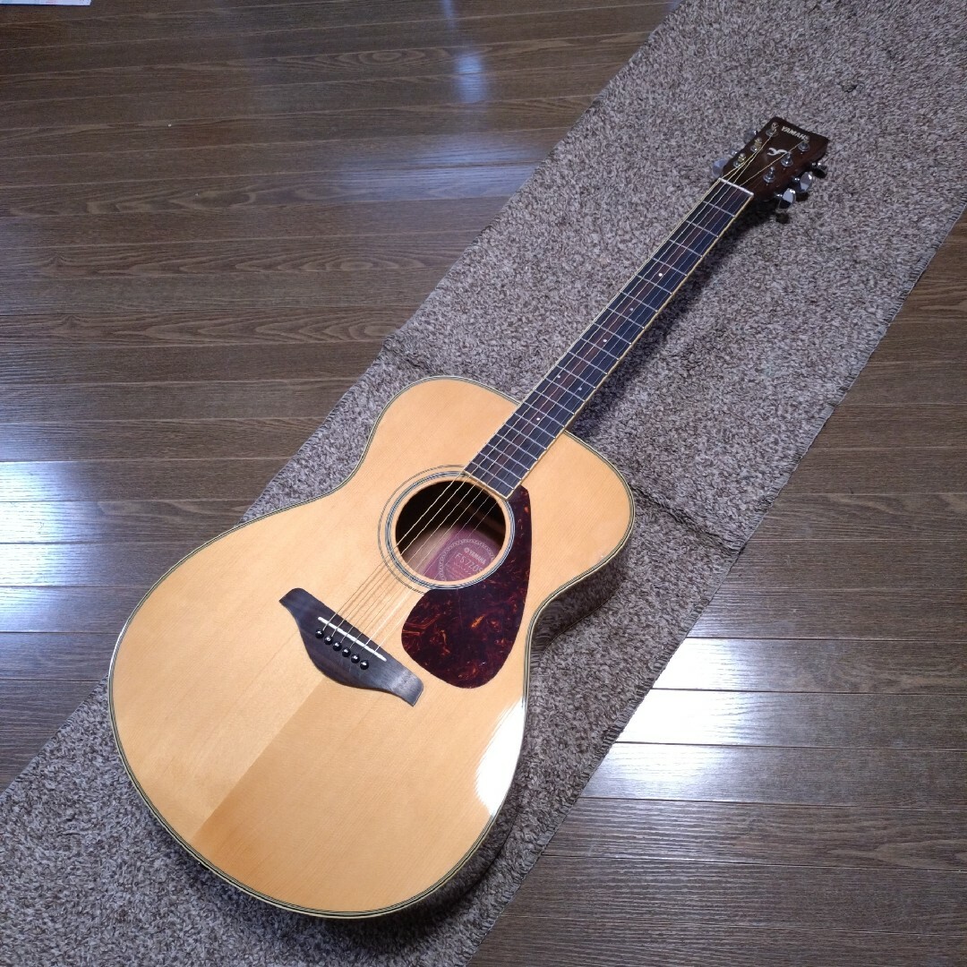 楽器YAMAHA FS-720S アコースティックギター