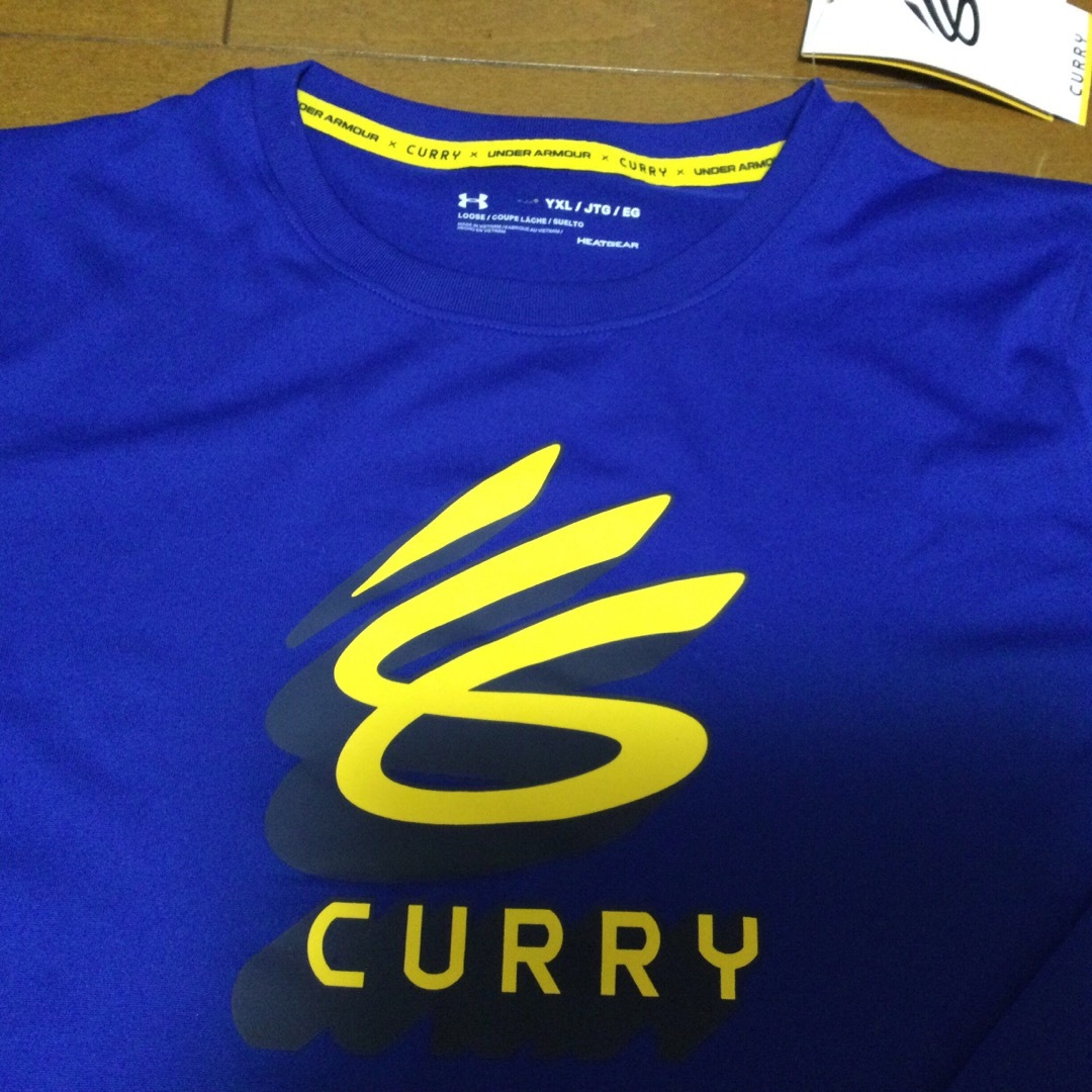 UNDER ARMOUR(アンダーアーマー)のバスケットボール　ロングTシャツ　CURRY (アンダーアーマー) 子供160 スポーツ/アウトドアのスポーツ/アウトドア その他(バスケットボール)の商品写真