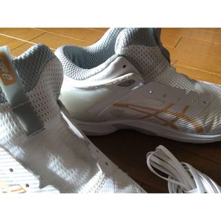 アシックス(asics)のバスケットボールシューズ　アシックス　GELBURST (バスケットボール)