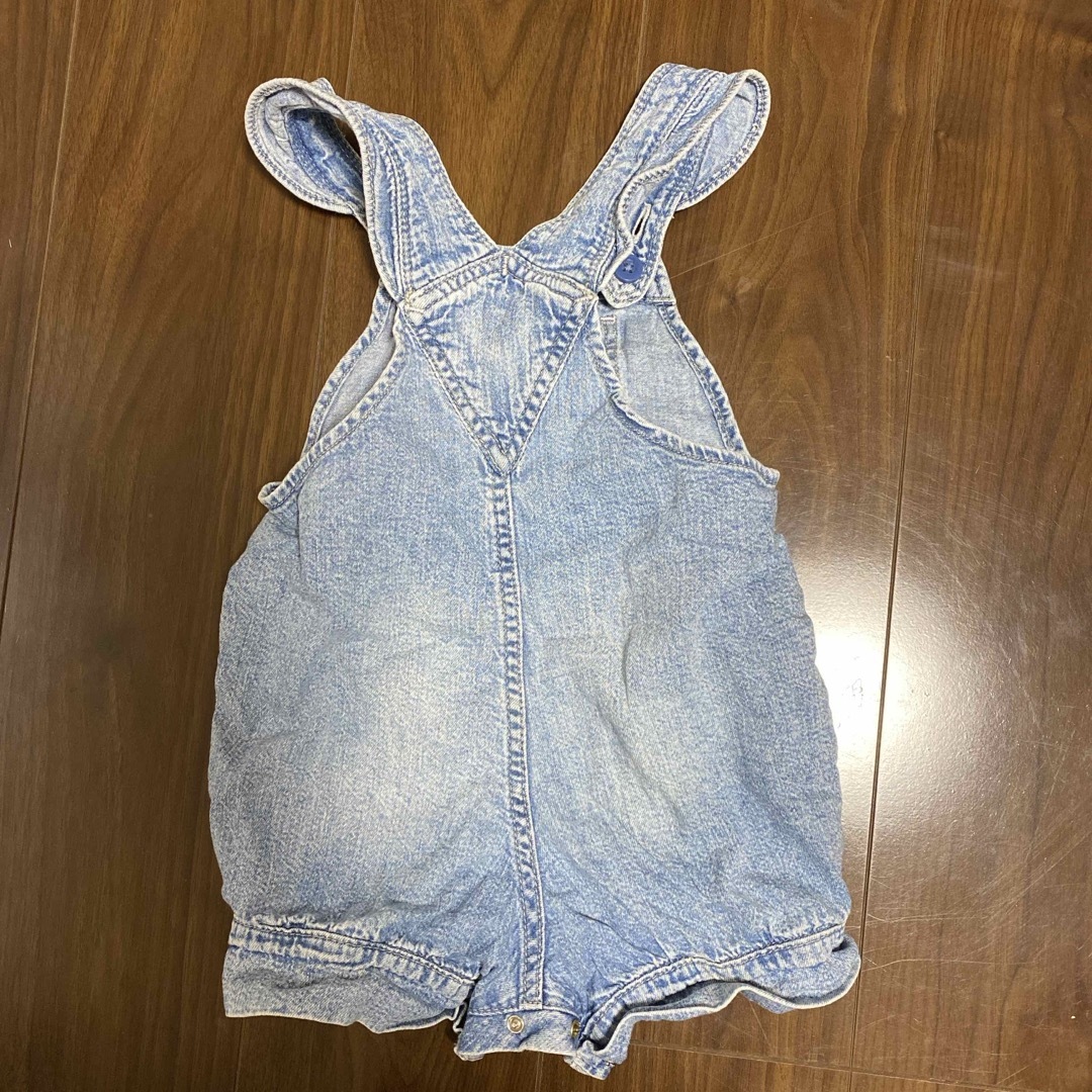 GAP(ギャップ)のサロペットＧＡＰ 90cm 女の子  キッズ/ベビー/マタニティのキッズ服女の子用(90cm~)(その他)の商品写真