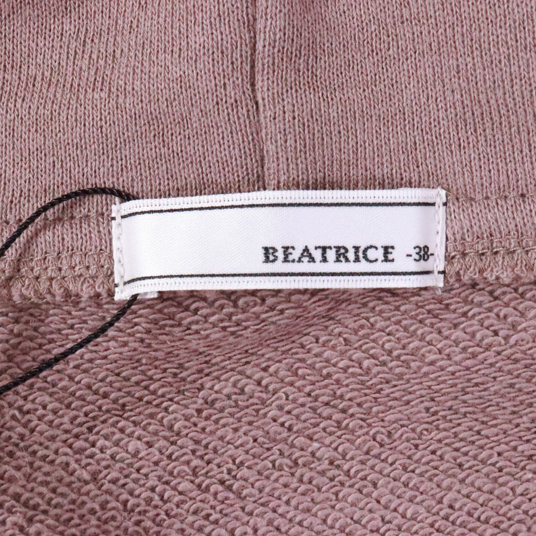 BEATRICE(ベアトリス)の袖なしパーカー　BEATRICE　ベアトリス　ブラウン 38 レディースのトップス(Tシャツ(半袖/袖なし))の商品写真