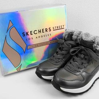 スケッチャーズ(SKECHERS)の【サイズ違い】SKECHERS スニーカー 左22.5 右21.5【1004】(スニーカー)