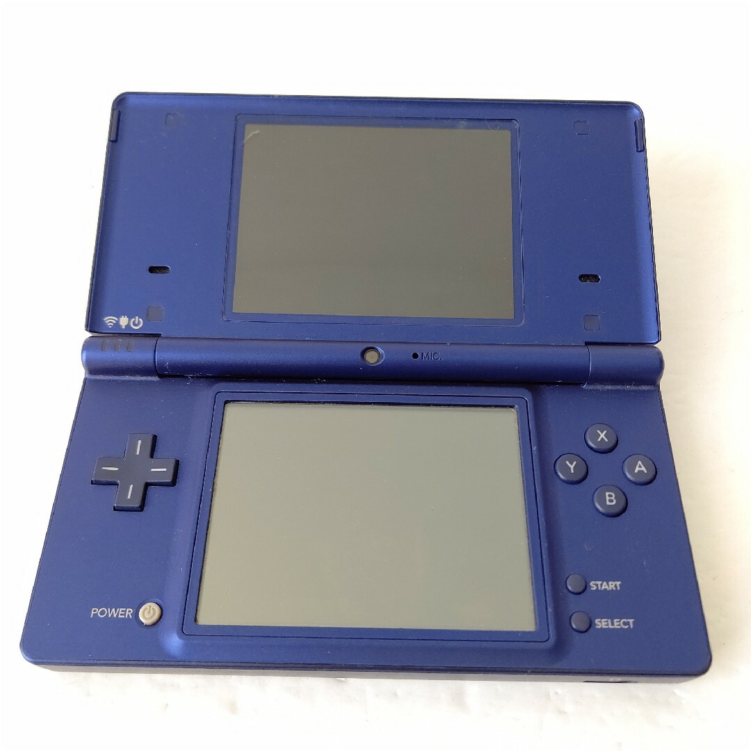 ニンテンドーDS(ニンテンドーDS)のNintendo　ニンテンドーDSi　メタリックブルー　画面極美品　任天堂 エンタメ/ホビーのゲームソフト/ゲーム機本体(携帯用ゲーム機本体)の商品写真