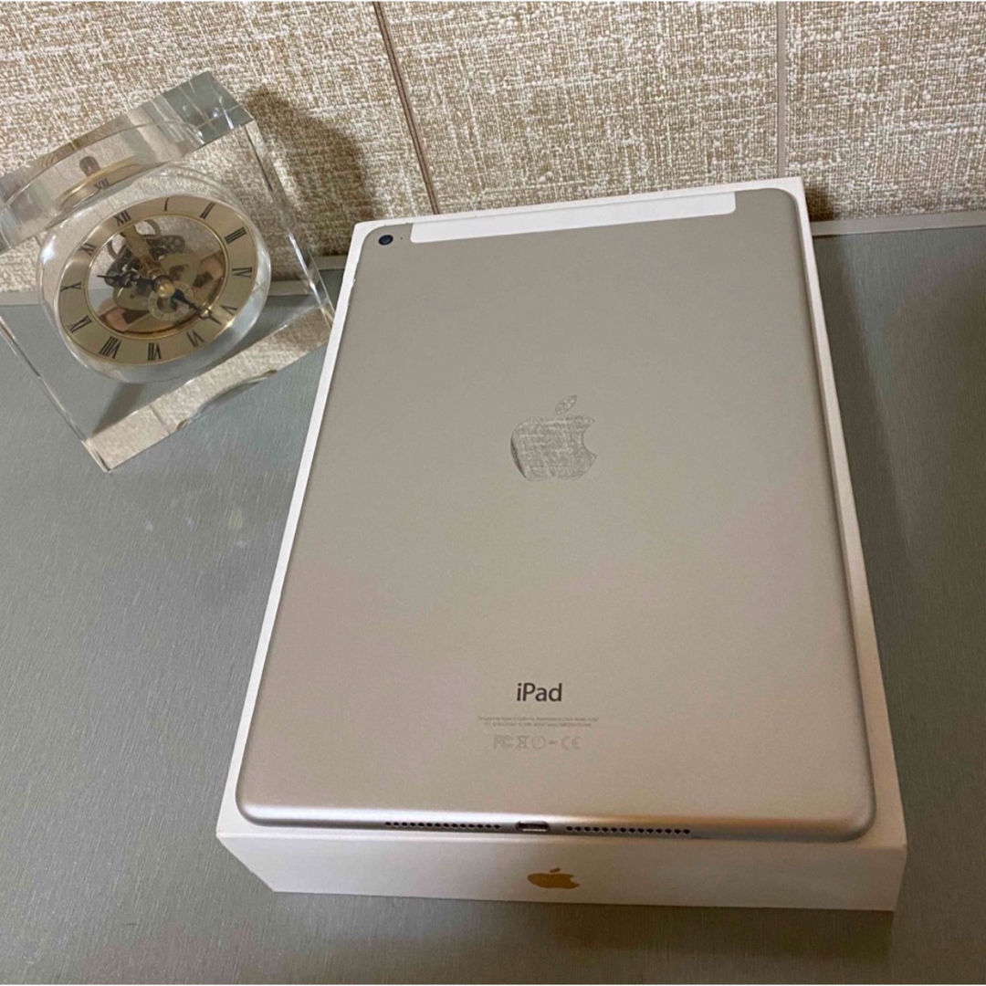完動品　iPad Air2 16GB セルラーdocomoアイパッド　エア2世代Yukiノ屋