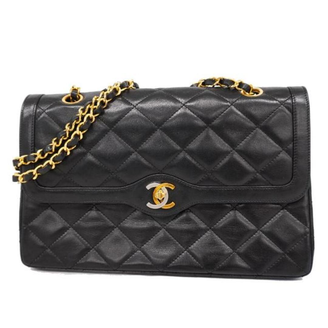 CHANEL シャネル ショルダーバッグ　CHANEL パリ限定ショルダーバッグ