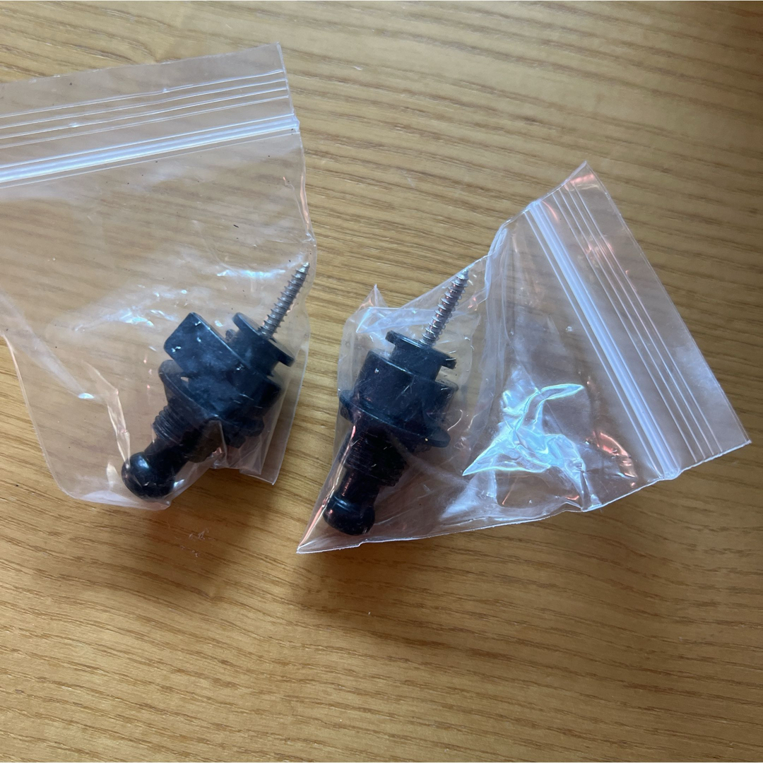 uxcell ギターストラップロックボタン 2個入り 17x3 mm uxcell ギターストラップロックボタン 2個入り 17x3 mm