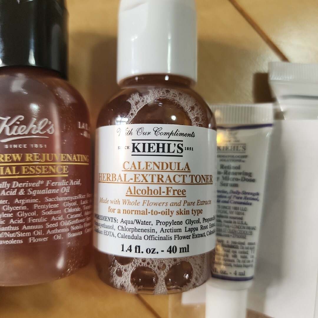 Kiehl's(キールズ)のキールズ kiehl's サンプルセット コスメ/美容のキット/セット(サンプル/トライアルキット)の商品写真