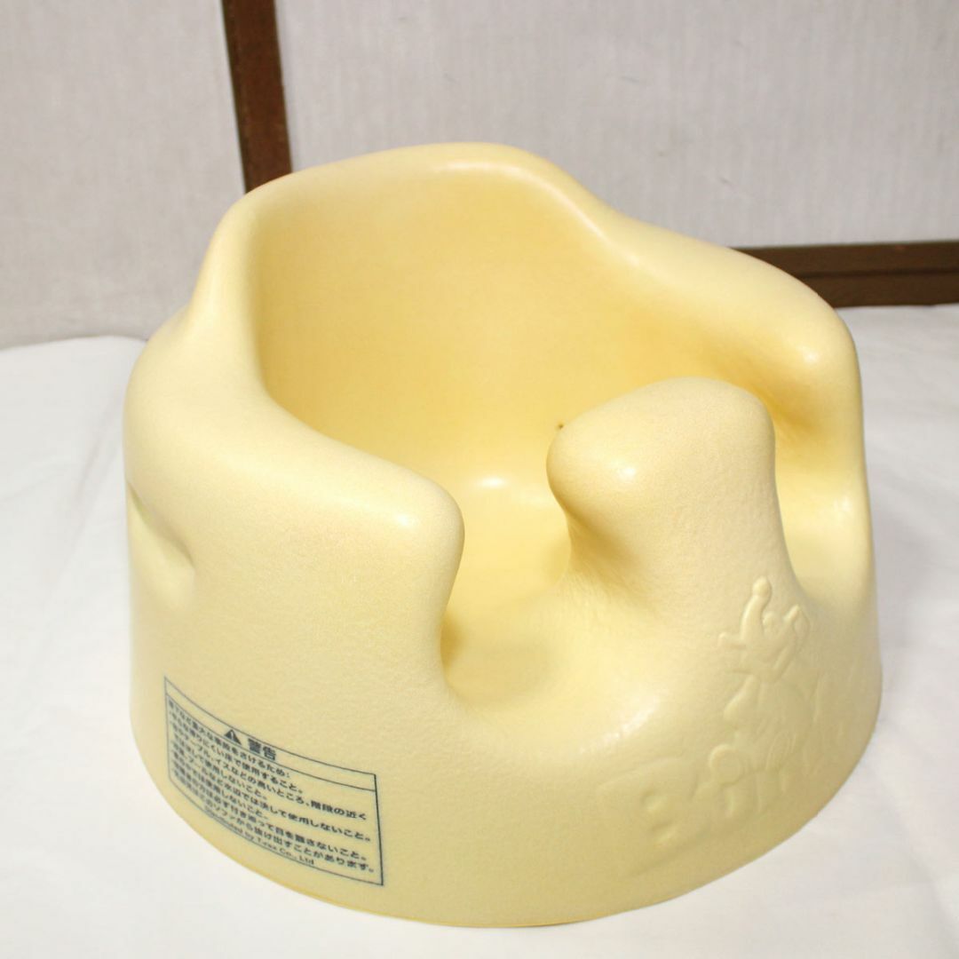 Bumbo(バンボ)のきれい Bumbo バンボ ベビーソファ◆まっすぐにすわってふんわりロック◆ キッズ/ベビー/マタニティの寝具/家具(その他)の商品写真