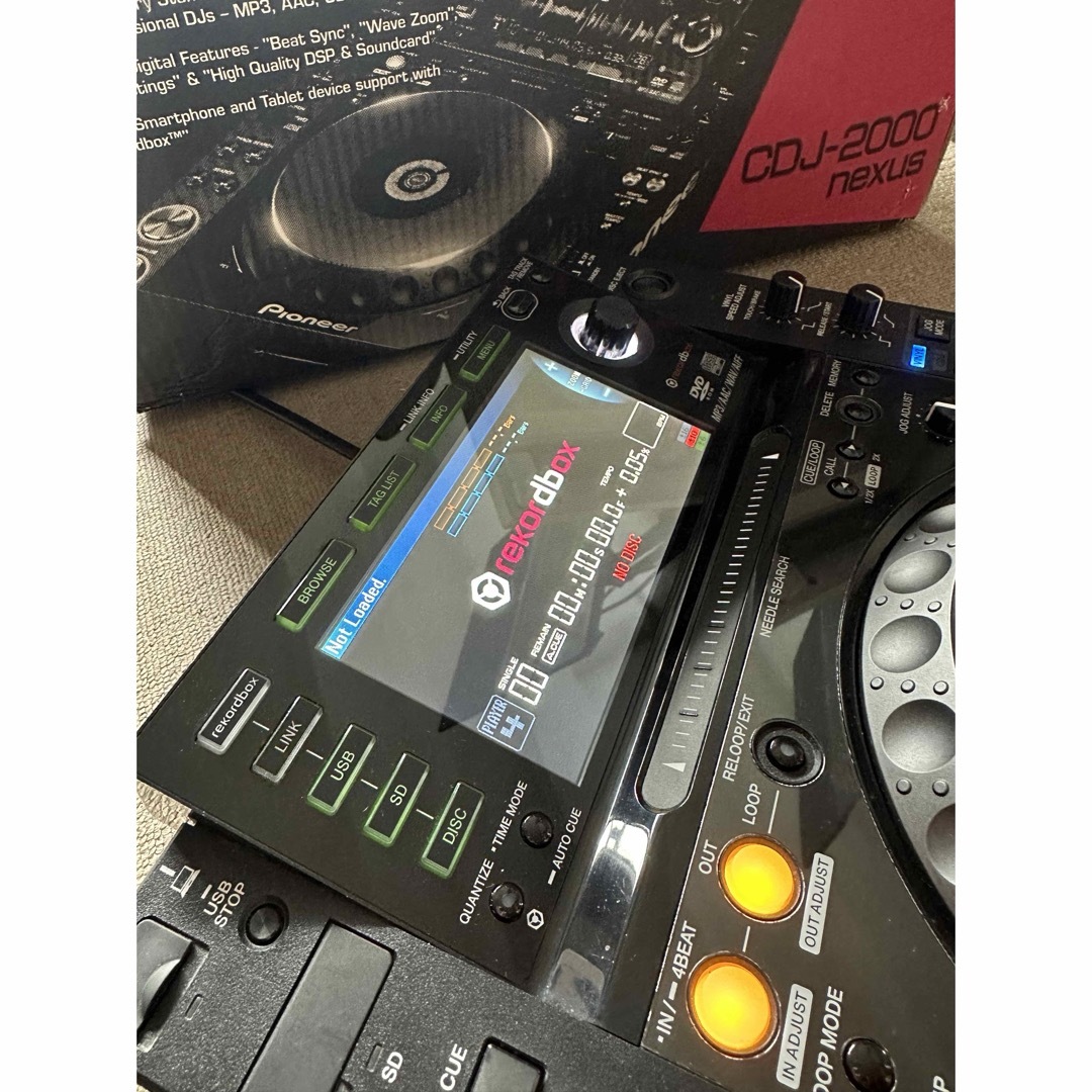 Pioneer(パイオニア)の❶CDJ2000Nexus PioneerDJ CDJ2000NXS 楽器のDJ機器(CDJ)の商品写真