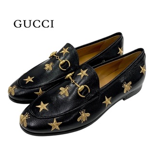 グッチ(Gucci)の未使用 グッチ GUCCI ローファー 革靴 フラットシューズ 靴 シューズ ホースビット スター bee 刺繍 レザー ブラック ゴールド(ローファー/革靴)