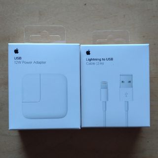 アップル(Apple)のLightning to USB ケーブル 2m & 12W Power Ada(バッテリー/充電器)