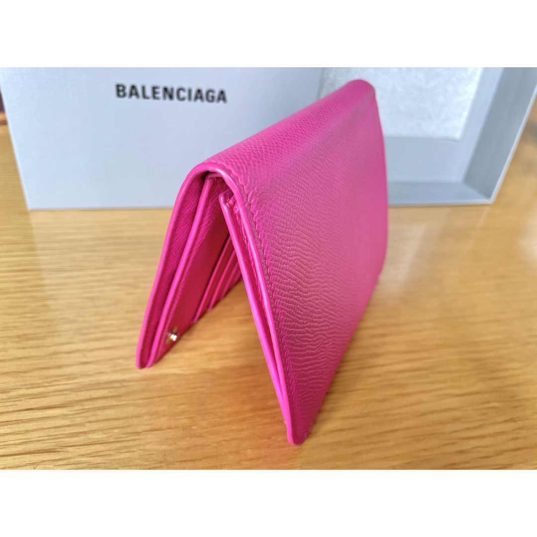 Balenciaga(バレンシアガ)のBALENCIAGA 二つ折り財布 ピンク　小銭入れ　 レディースのファッション小物(財布)の商品写真